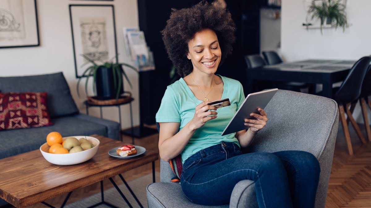 Carvana's tweet image. BLOG: With a little determination and the right tools, buying a used car is possible even with credit you won't be writing home about. Take these tips into consideration to find the best car for your budget today. bit.ly/3NPRgJ2