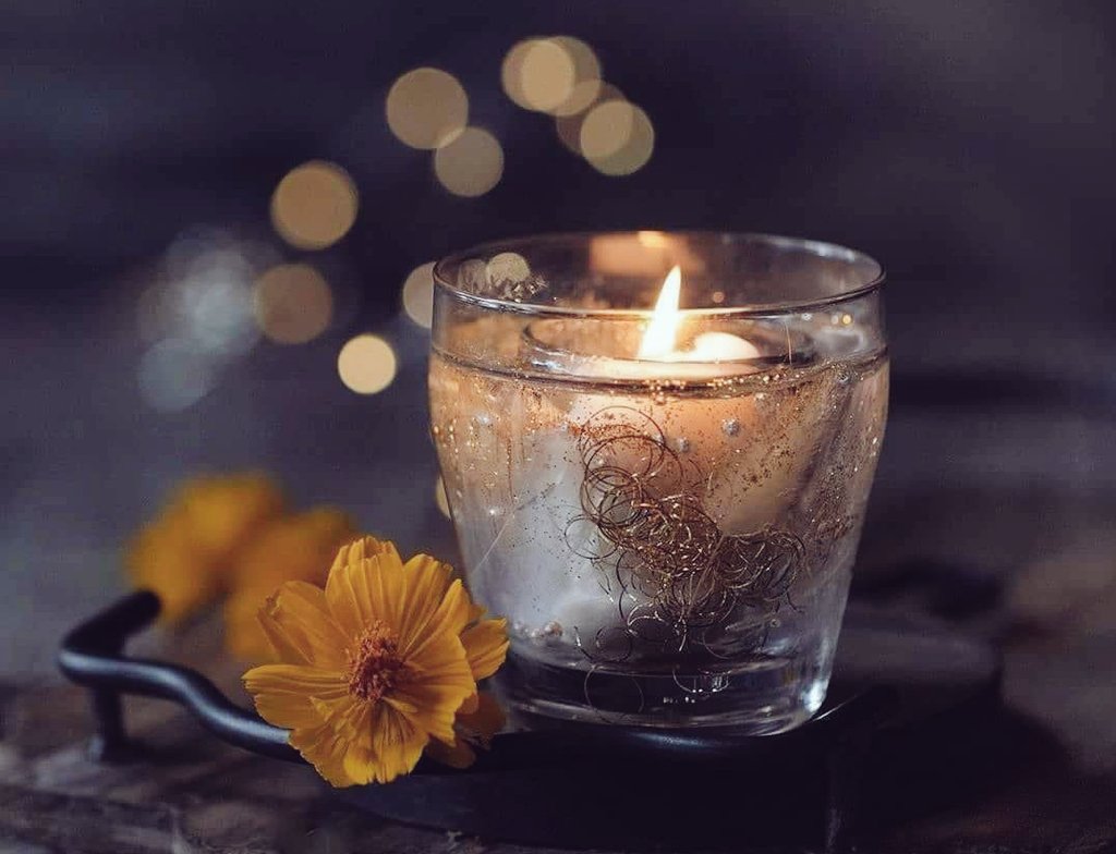 <a href="/inabluefog/">Kat Moore</a> Everyone else can think about your sister, I'll be thinking about you. I can't even imagine what you're going through and I won't pretend to but if you need someone to listen, I got your back. Sending light.