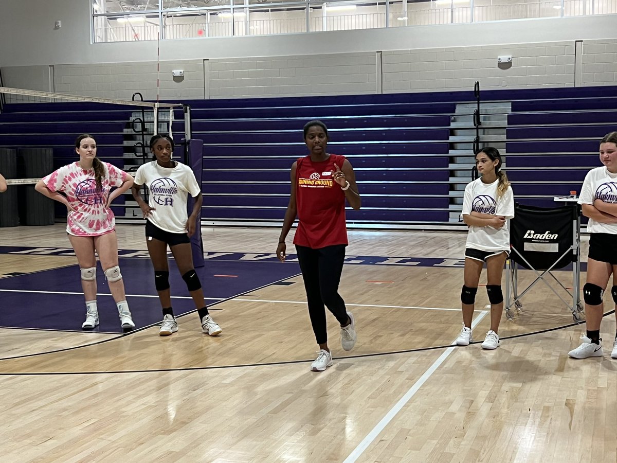 HahnvilleVB's tweet image. Had a great Day 1 of training camp! 🏐🐅 #thetrainingground #focusontheprocess