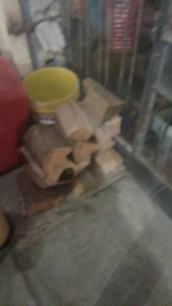 Atención se necesita leña urgente para la estufa del merendero, toda ayuda es bienvenida se reciben en Aurora 389 también se pueden comunicar al 097.535.624 muchas gracias. <a href="/LorenaLorenzoPT/">Lorena Lorenzo</a> <a href="/vanbalas/">Pistoler</a> <a href="/JavierCaboUy/">Javier Cabo</a> <a href="/28_9_1891/">@Referi2011</a> <a href="/alexandersedres/">Vamos X Sexta 🏆🇺🇾🥇⚽️⚫️🟡⚫️</a>