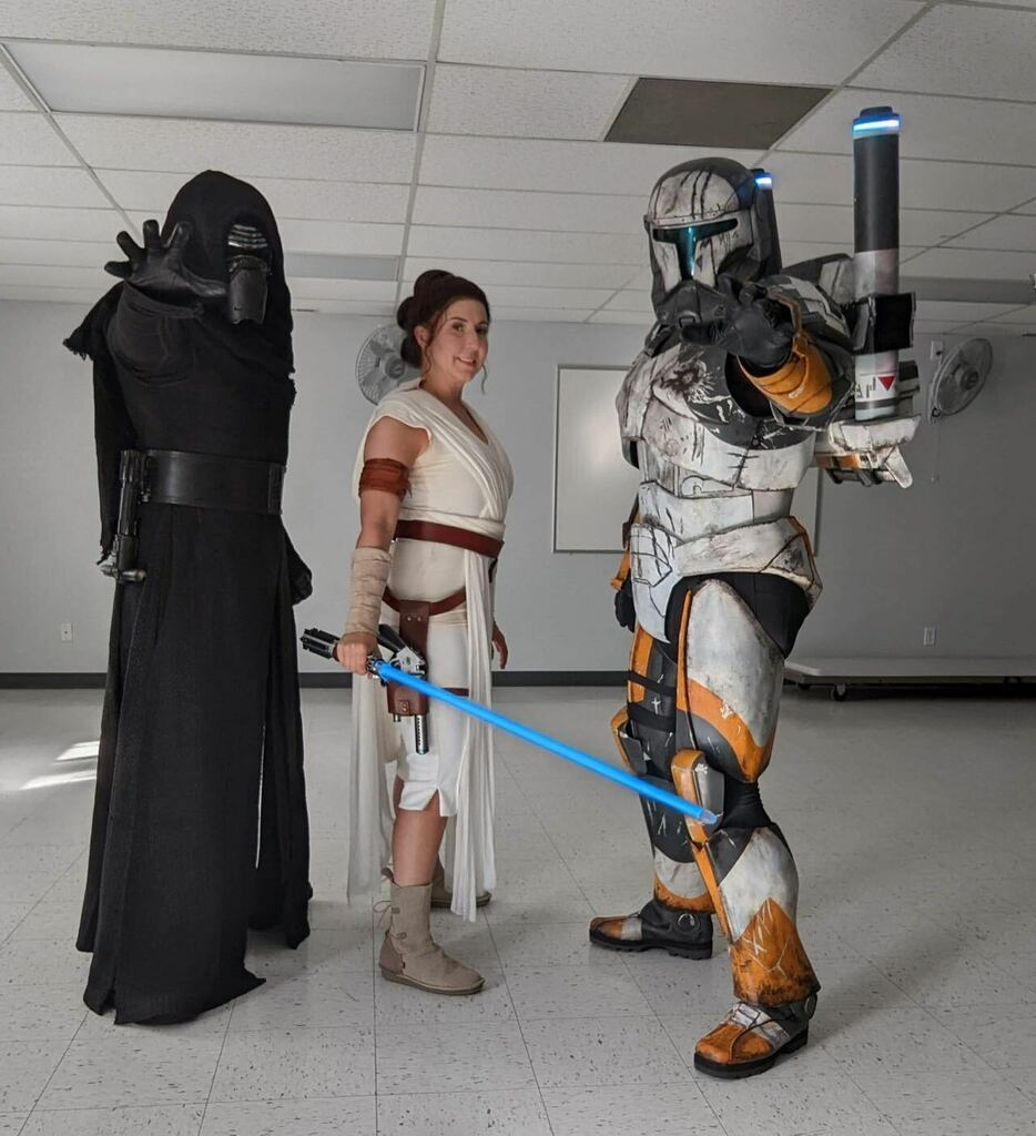 Congratulations on hpertzborn for her first official Rebel Legion troop last weekend! The Force is strong with her 🔥

#rebellegion #rl #centralbase #kjo #knightsofthejediorder