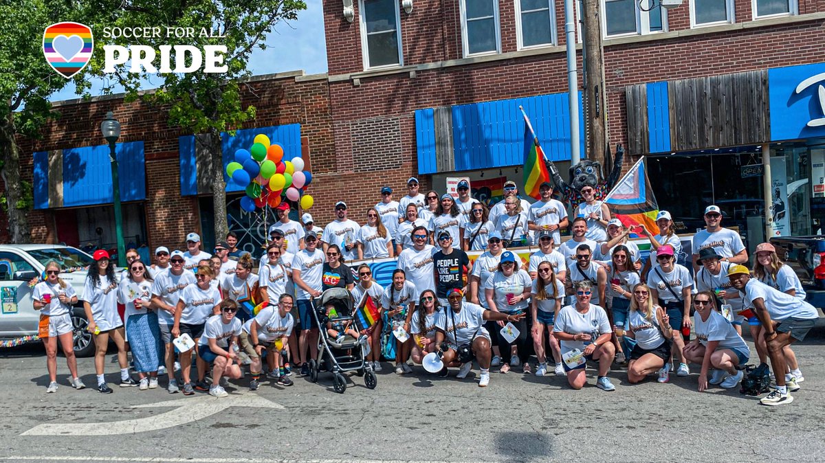 compassminerals's tweet photo. Check out our #OverlandPark employees celebrating #Pride! They walked with @SportingKC in the #KCPrideFest parade and hosted a booth. #EveryoneMatters #ClearlyEssential #EssentialAndEqual https://t.co/LTZHsdRA4H