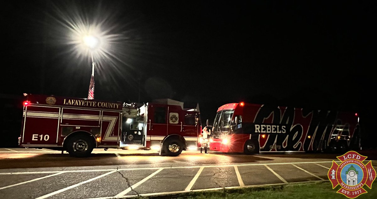 Last night at 23:45 LCFD Engine 10 responded to Sawyze Field. Caller advised “the Rebs are hot”. Upon arrival Engine was able to confirm that the Rebs are indeed hot. Units cleared scene and are en route to #olemaha <a href="/OleMissBSB/">Ole Miss Baseball</a>