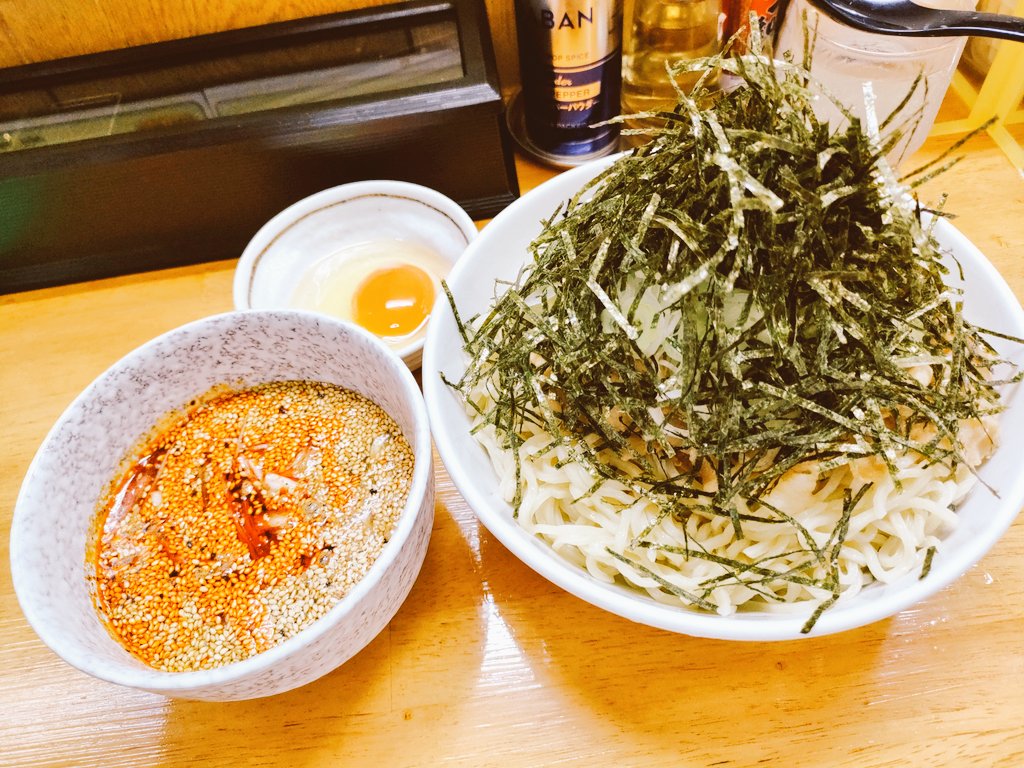 あぶさん 麺屋 白神 岐阜県関市 豚バラ辣油冷やしつけそば 限定 生卵tp 辣油という事でよく相談して 辛さ控えめで 生卵をtpしたらいいですよと アドバイスを戴き 赤ちゃん舌の私でも食べれました ウマ辛 ホントは雑炊までたどり着きたかった