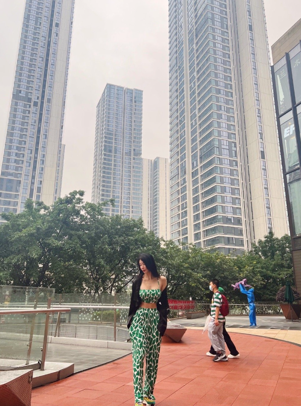 doriafish1's tweet photo. Just with 100USDT can be our shareholder now and earn more benefit. PM me now to get more details.

只需要100USDT就可以成为我们公司股东了，快来私聊。

PM for info or add me in tele: https://t.co/LEC13np2fh
 #USDT #HeatHash #hashgame #blockchain #claimFREE #marketing #sales #0risk https://t.co/gFFDasGoVN