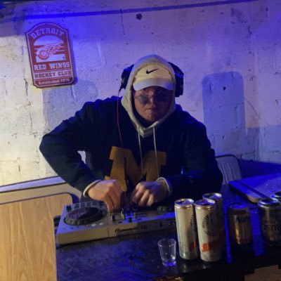 tervisscoot's tweet photo. @trentjuul happy birthday to the goat 🐐 https://t.co/QRHL1ZIVzY