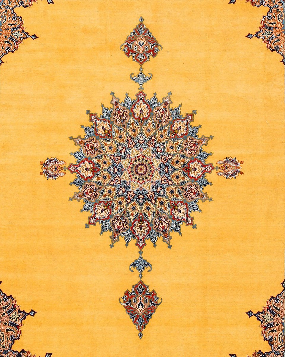 pcollection_p's tweet photo. A Good time with ISFAHAN Carpet!
Masterpiece ISFAHAN

Exceptionally elegant and extremely refined, this very early antique Isfahan rug from the famed with an awe-inspiring patina over the entire surface.  extraordinarily finely crafted carpet will transform.
#isfahan https://t.co/k5UXtzdGmW