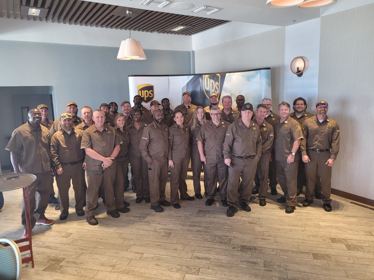 Jax Feeders tweet media