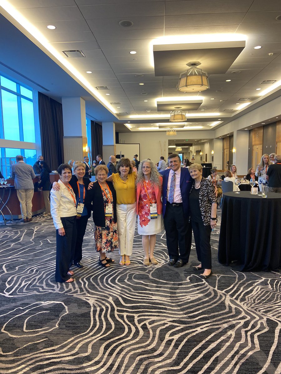 KhHitchcock's tweet image. Carol DeMille #APIC2022   Look 👀 at all these @APICConsulting consultants!