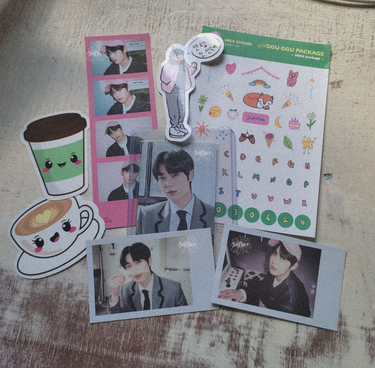 Snflwrcarteu's tweet photo. ❁ #Snflwr_buys ❁
(late feedback)

✿ Sunoo (Ggu)² Mem Set ✿
(pic from my consol)

💌 ~ Hello @soliseoulcartph ! thank you so much for 11/10 customer service and for the cute freebies ♡

❁ #SSCFEEDBACKS ❁ https://t.co/xu1rguzZVg