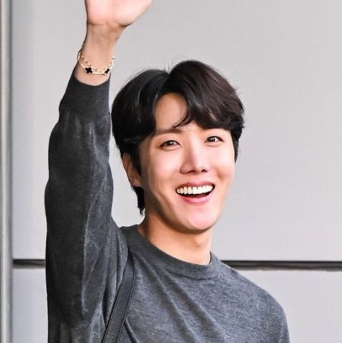 hourly j-hope (@hourlyhobi) on Twitter photo 