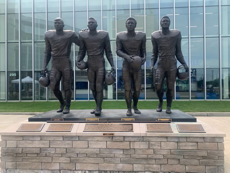 merk_evan's tweet photo. Thank you @UKFootball for the amazing camp experience. Had fun meeting the great coaches they have and seeing the campus! @CoachWells1 https://t.co/89wDdSsJom