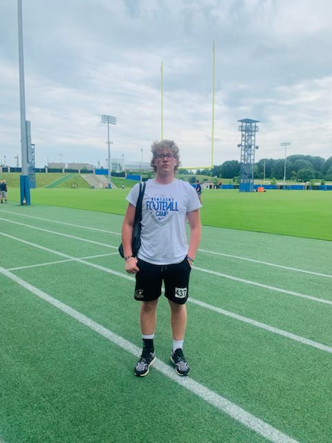 merk_evan's tweet photo. Thank you @UKFootball for the amazing camp experience. Had fun meeting the great coaches they have and seeing the campus! @CoachWells1 https://t.co/89wDdSsJom