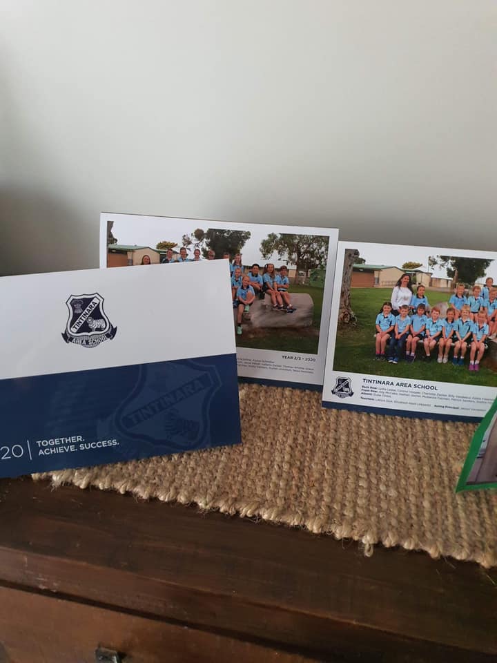 RedEarthDesigns's tweet photo. NEW PROJECT We recently partnered with the brilliant A Forever Moment Photography to deliver end of year school photos for Tintinara Area School. The final product turned out amazing!!! #schoolphotos #graphicdesign https://t.co/gV4xH2XMjk