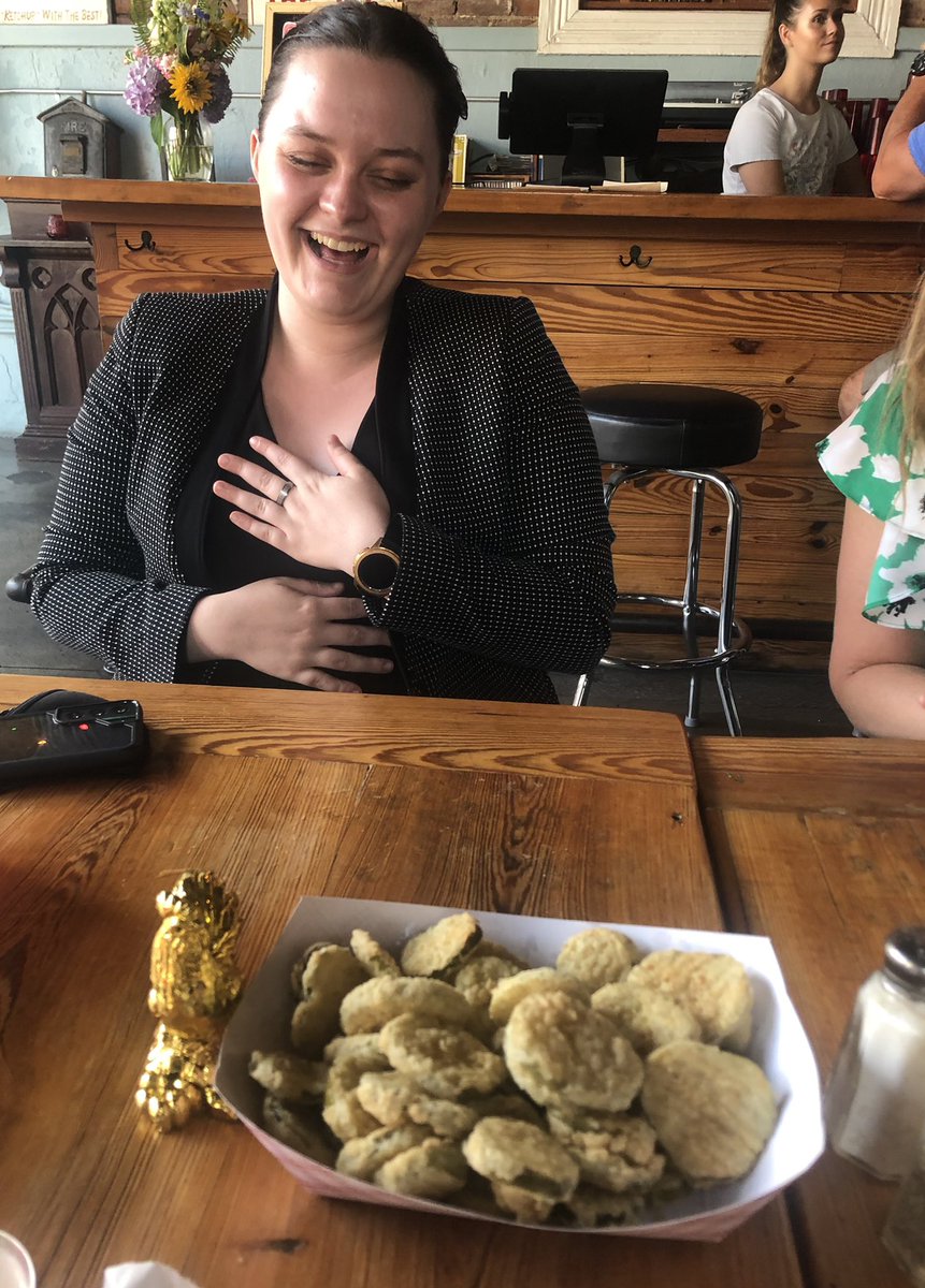 We had our first day of competition with 4 prelim rounds today at #Nats22 Sabrina got to play shuffleboard between rounds. Our chicken 🐓 Dallas Louie is taking in the sights and the fried pickles of Louisville! <a href="/Westfield_SD/">Westfield S&D</a> <a href="/WWSWHS/">Westfield High</a> <a href="/speechanddebate/">National Speech & Debate Association</a>