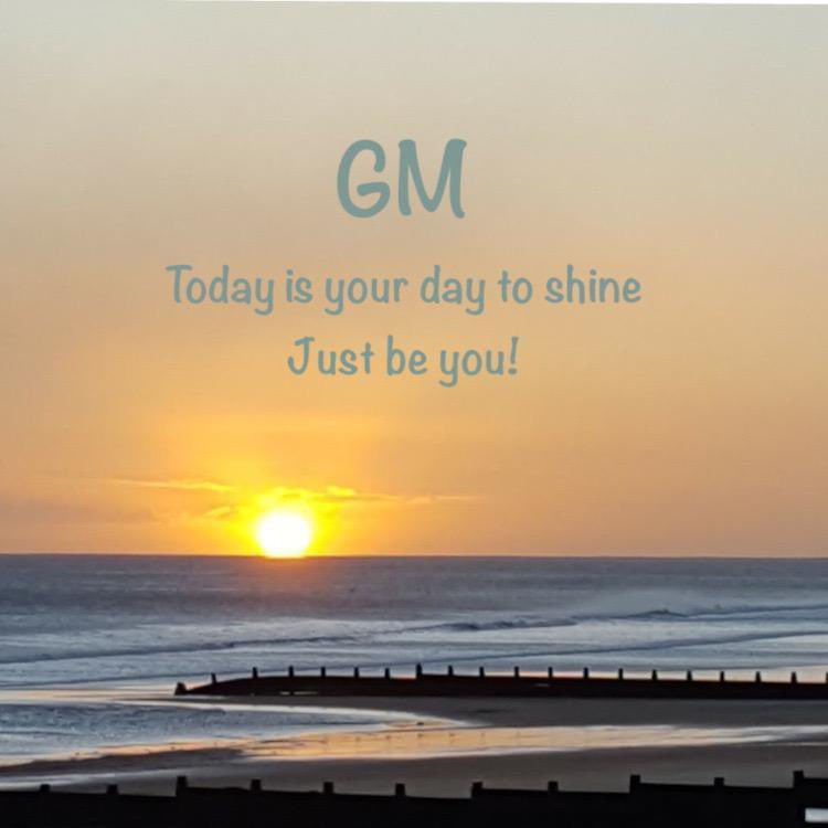 Sunnie4mj's tweet photo. Thank you all for coming to my Twitter Space https://t.co/qUxms42wlE letโs spread your NFTs far & wide.
Grats to latest #Gmgallery @IndyBows โJust be youโ & @ETArtVisions โmonster breakfastโ Artists support artists. Letโs shine! Pick these up today and sign up!! #WAGMI #NFTind https://t.co/pjxOXmO69u