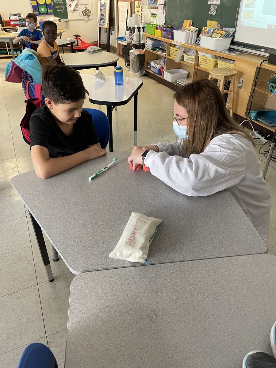 manzolm's tweet photo. Lots to be learned today, thank you! 🦷 #nationalinstituteofhealth ⁦@taylor_butt_123⁩ https://t.co/fGW9eXtVo9