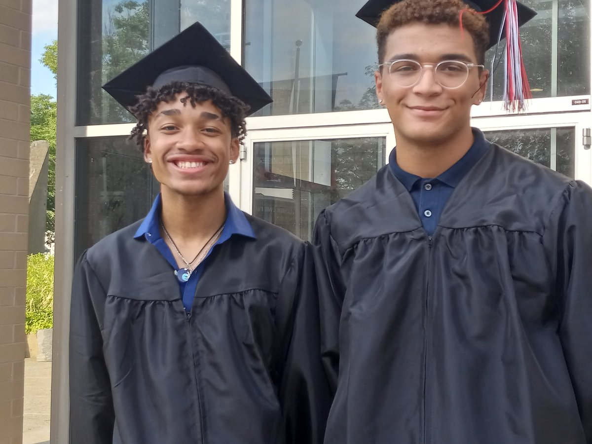 Charter Arts tweet media