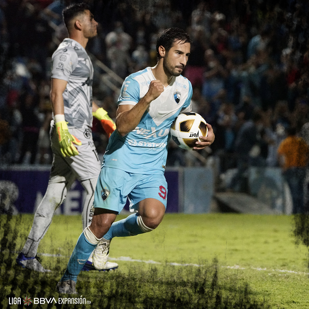 LigaMXExpansion's tweet photo. #RefuerzosExpansiónMX 🏆🔥⚽️

Eduardo Pérez, un delantero mexicano que destacó con éxito en Expansión, vistiendo los colores del @C_A_Morelia y el @TMFCoficial, ahora es nuevo refuerzo del @ClubSantos y jugará en la LIGA BBVA MX. 

#LigaBBVAExpansiónMX https://t.co/Y8aZmmjfEU