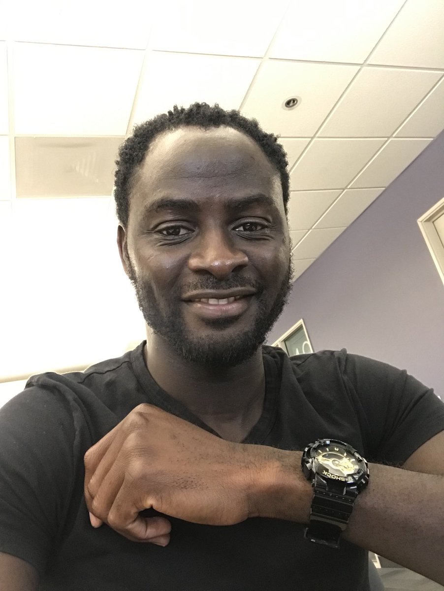 Guhzeh's tweet image. To mark my first ⁦@WeAreCisco⁩ #Ciscoversary, I planned to be on-site the entire week, share my experience so far with in-coming New Grad employees and hangout with my colleagues with whom we started the journey.
⁦⁩            Day 1          vs          Day 364