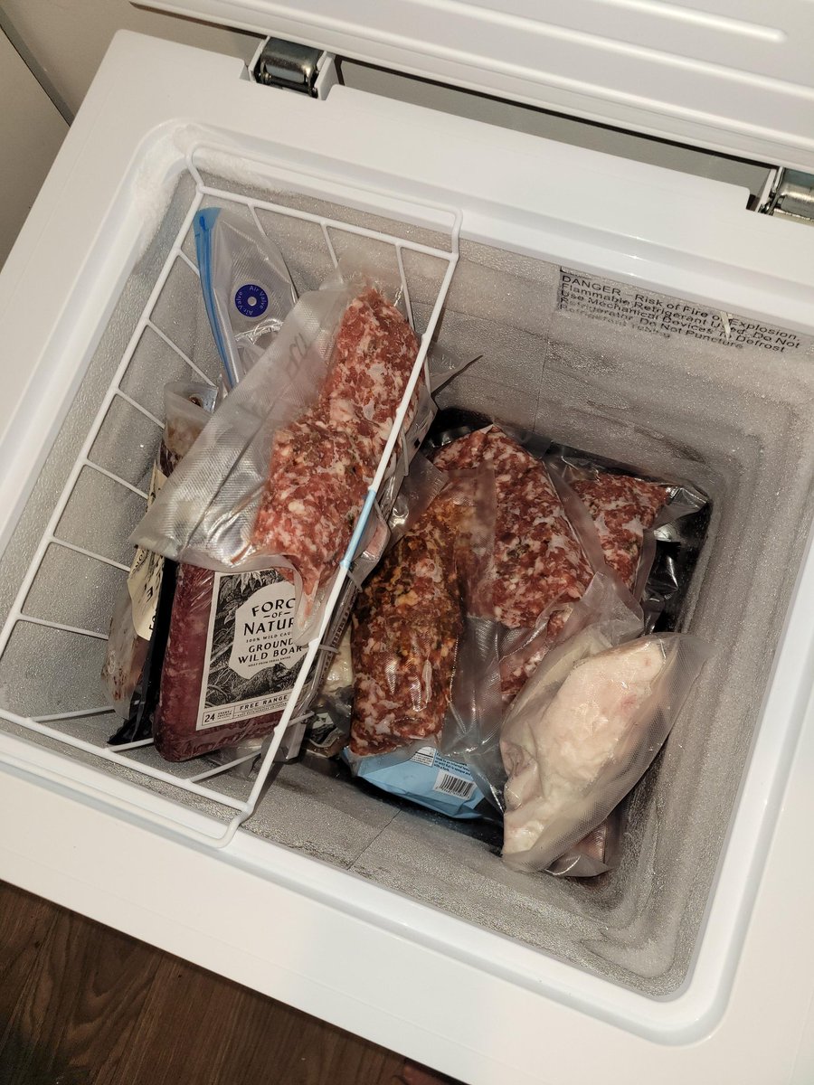 Xion555's tweet photo. @CarniClemenza @SieteFoods @PrimalKitchenCo @MrSollozzo @SBakerMD @JoeConsorti @dranthonygustin @kandccattle @WestonAPrice @SolBrah @AlpacaAurelius @Calrreynolds @CarnivoreSapien Freezer
Venison steaks
Bison ribeye
Ground boar
Extras of home made grinds
Emergency steak https://t.co/2DceZiOJ4N