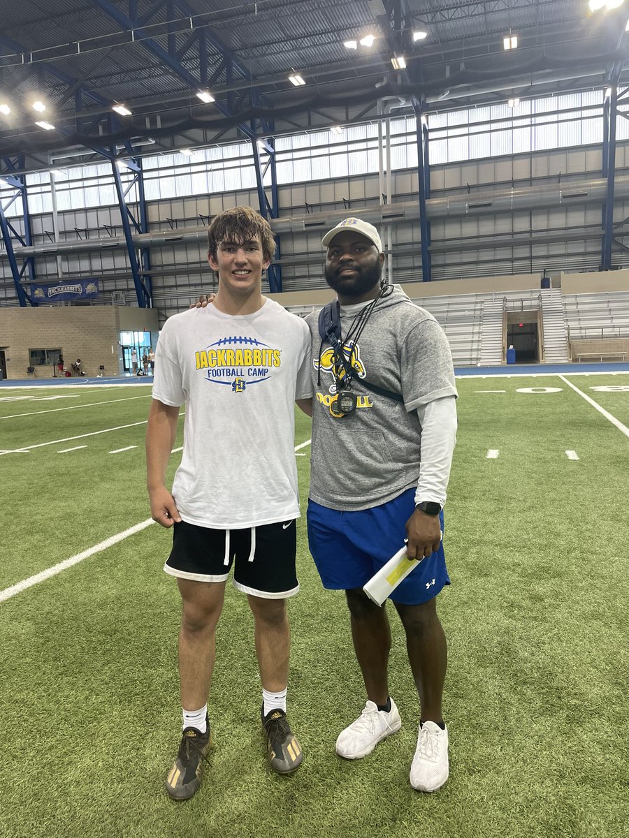 SchierholzAdam's tweet photo. Had a good day in Brookings @CoachSmith_9 https://t.co/gHA7rUULuS