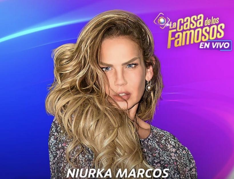 tvrealitys_'s tweet photo. 💥 La pelea estelar de la noche 💥
   🔸A quién apoyas ? 🔸
🔄 Niurka
❤️ Daniela

#LCDLF2 #LaCasaDeLosFamosos https://t.co/oHbcSxKOJ1