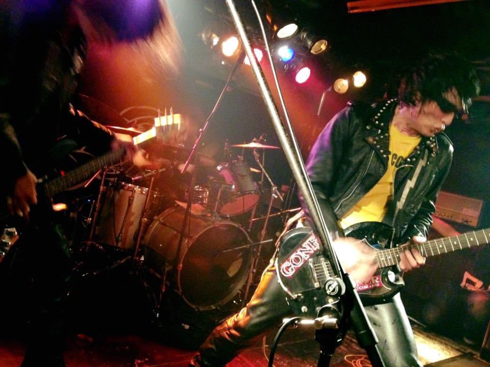 nwtkc's tweet photo. 7年前はギターウルフを観てたらしい。
#guiterwolf https://t.co/f0vDkFHooW