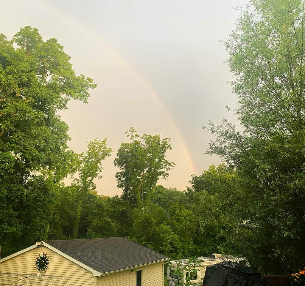 #rainbow after some intense lighting and thunder storm. 🌈⚡️⛈ instagr.am/p/CexDPJrjCDV/