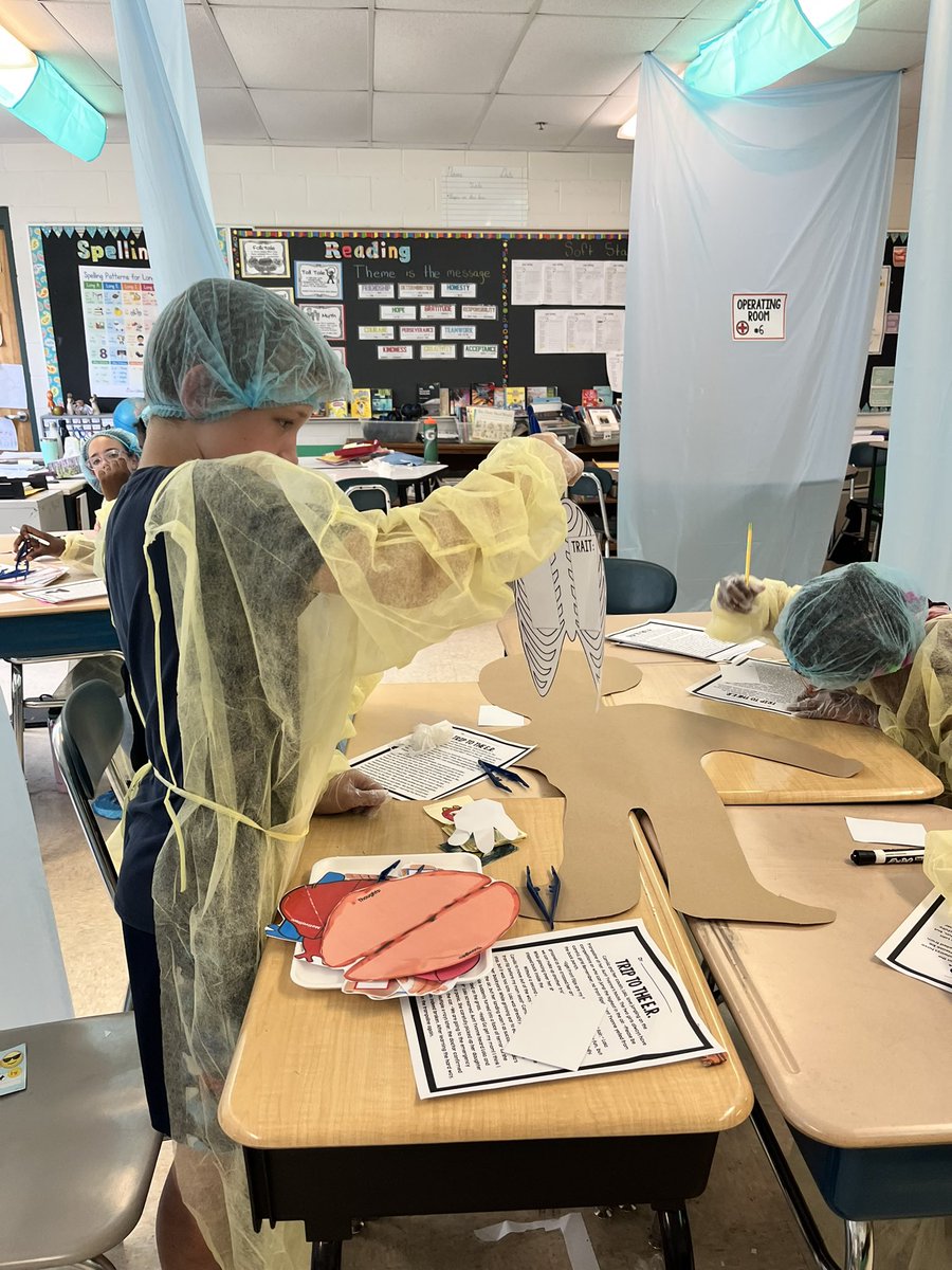 MrsMott4's tweet photo. @JWMartinSchool Students enjoyed becoming surgeons for the day to review reading skills! https://t.co/NgEg6tnTxn