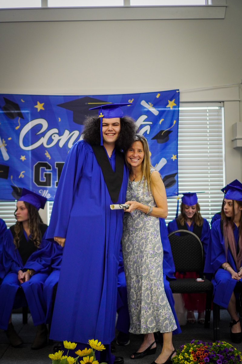 SD22AltPrograms's tweet photo. Today we celebrated our vLearn, Open Door and Crossroads graduates of 2022. We are so proud of all of them! #graduation2022 #sd22learns @SD22Vernon https://t.co/bbB1WF7wRl