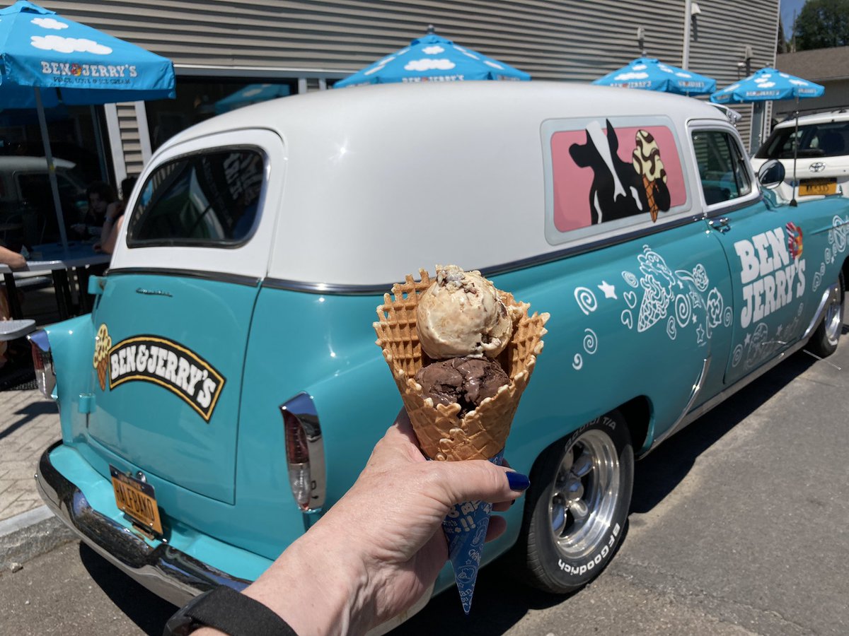 ClevelandWeird1's tweet photo. Day 3 of Follow the Triptik-
Lunch at @benandjerrys in #WatkinsGlen 
Tomorrow, #Syracuse to #Albany and more #Route20 adventures, including #SecretCaverns 

#RoadTrip #FollowTheTriptik #RoadtripIntoHistory #ClevelandWeirdness #USHighways #triptik #NewYork https://t.co/ZkDYI8JnuX