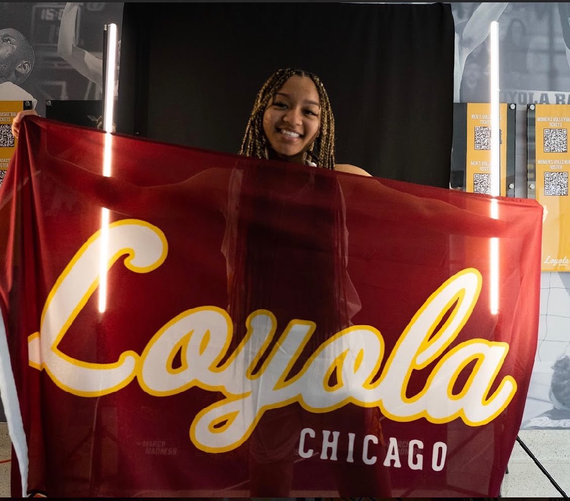 k_chive's tweet photo. COMMITTED 💛🐺 @RamblersWBB https://t.co/0RUbtqzN3d