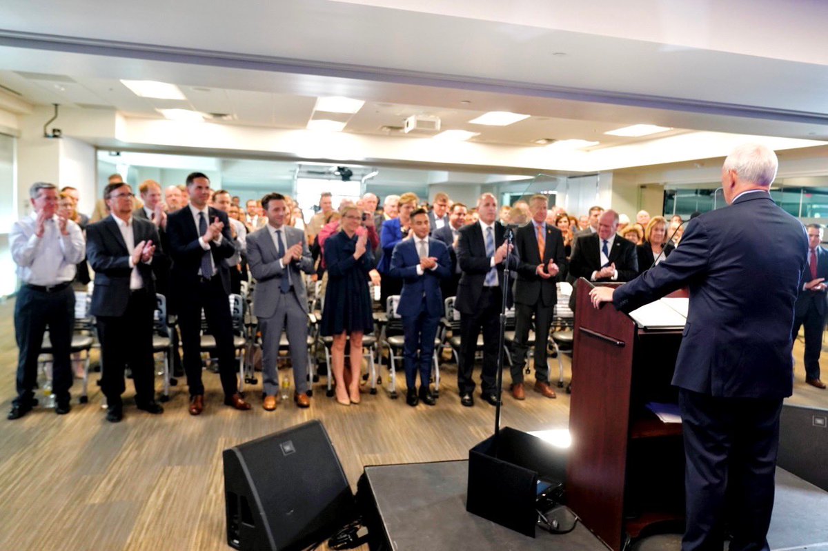 Mike_Pence's tweet photo. We are here today to say with one voice: President Joe Biden must do his duty and Secure Our Southern Border NOW! https://t.co/mnz9ALUZyK