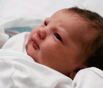 Tassie_Richards's tweet image. Dawn Emilia Sanders

06/13/2022 

At 6am

I’m only just now kind of able to process 

@AwkwardAdamS made it…with 25 minutes to spare….

His daughter was not impressed with his tardiness