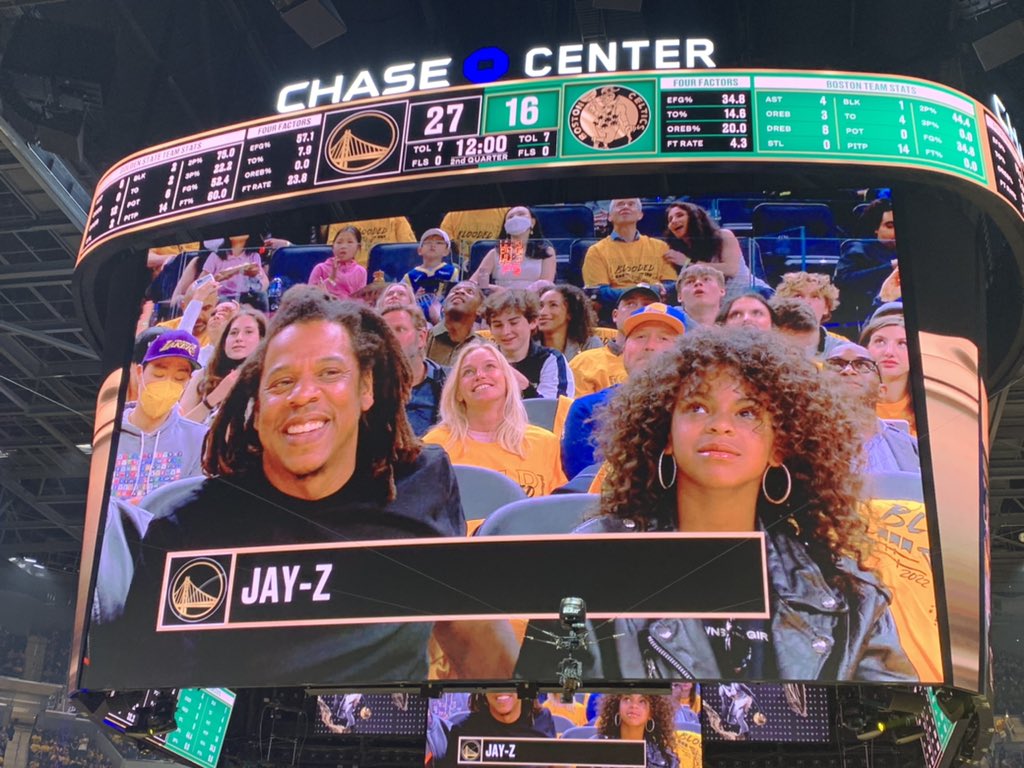 Jay-Z Gives Daughter Blue Ivy a Kiss on the Cheek at the NBA Finals