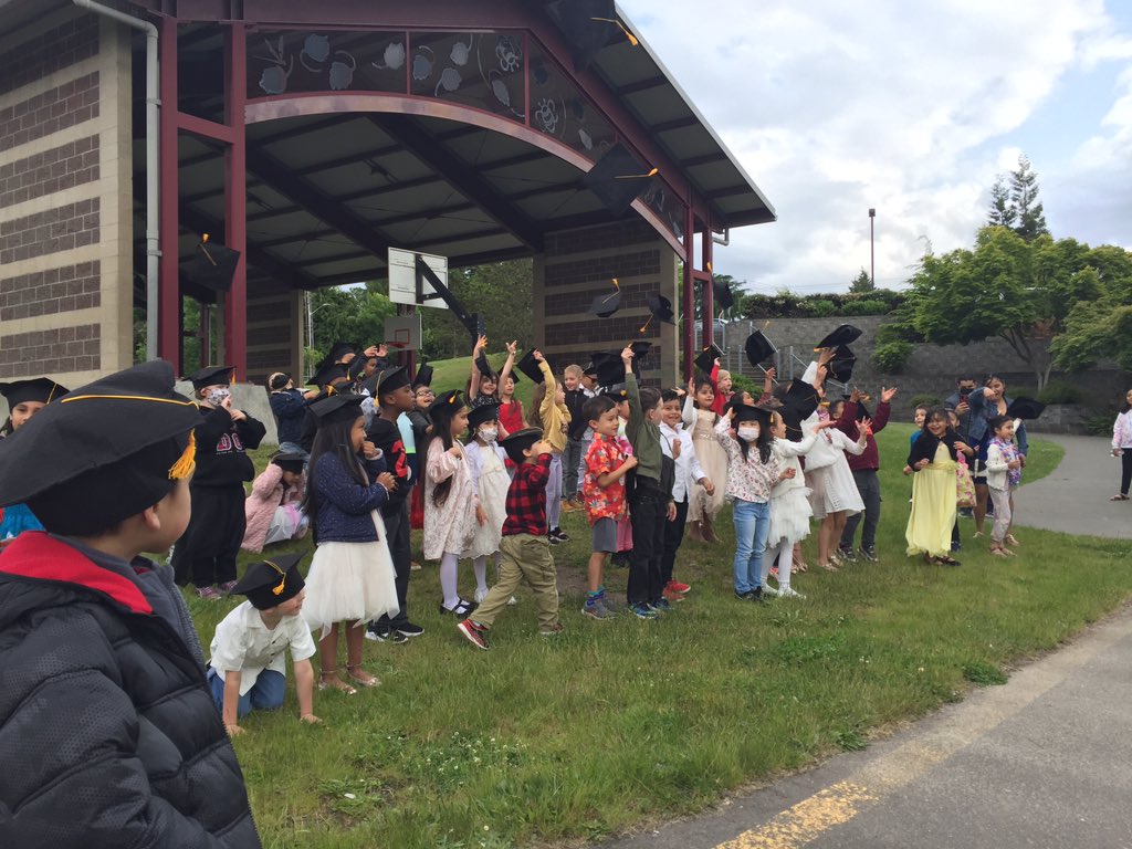 Hazel Valley tweet media