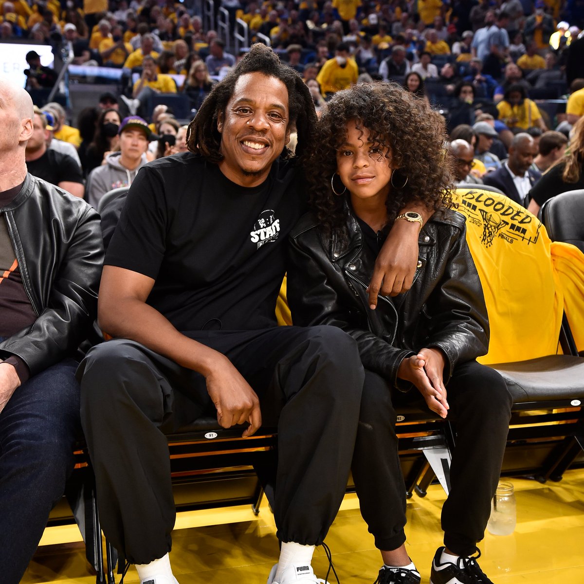 ChaseCenter's tweet photo. JAY-Z back at Chase Center 👋 https://t.co/GxUeL9BH1W