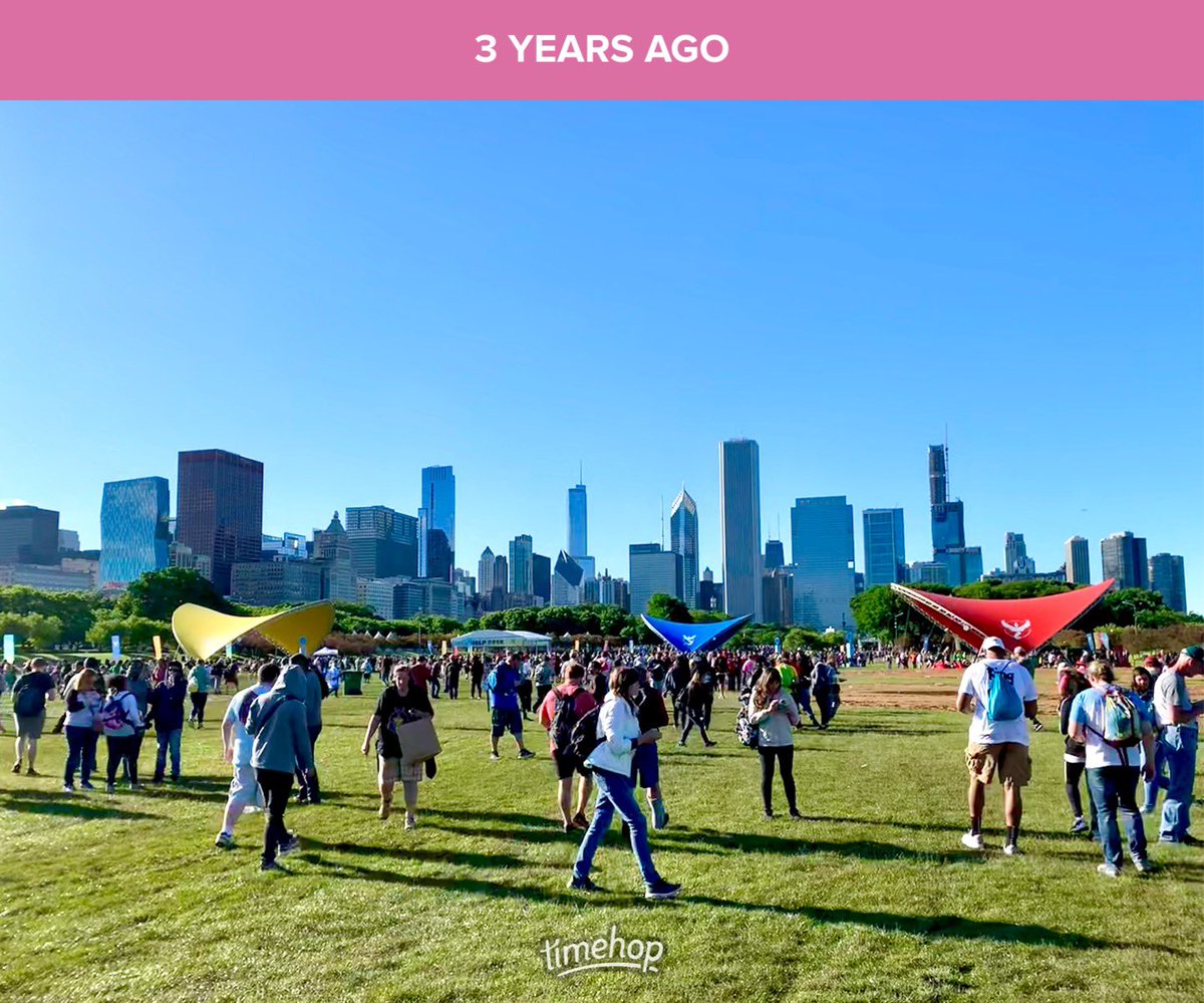 TrainerJandrewz's tweet photo. I can’t believe the last in-person Pokémon GOfest was 3 years ago! 🤯 I really enjoyed exploring Chicago and catching mons. #PokemonGO #GOfest #gofest2019 https://t.co/BTwzCdXixl
