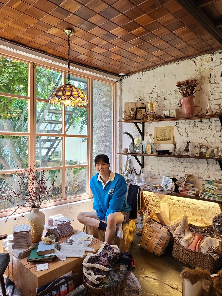 B1A4_CNU's tweet photo. 오늘 하루도 파이팅💚 https://t.co/RwfnBEdcEv