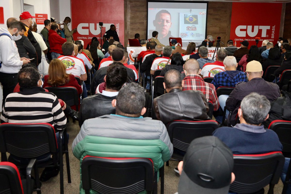 CNTTLOFICIAL's tweet photo. 📢👊13 de junho entrou para história do ramo dos  transportes. 11 sindicatos de trabalhadores no estado de SP da base da CNTTL se filiaram à FTTRESP. A luta ficará ainda mais forte. @ITF_Americas
 #cnttl #Transportes #Mais13Hoje https://t.co/BicIDLjbIn