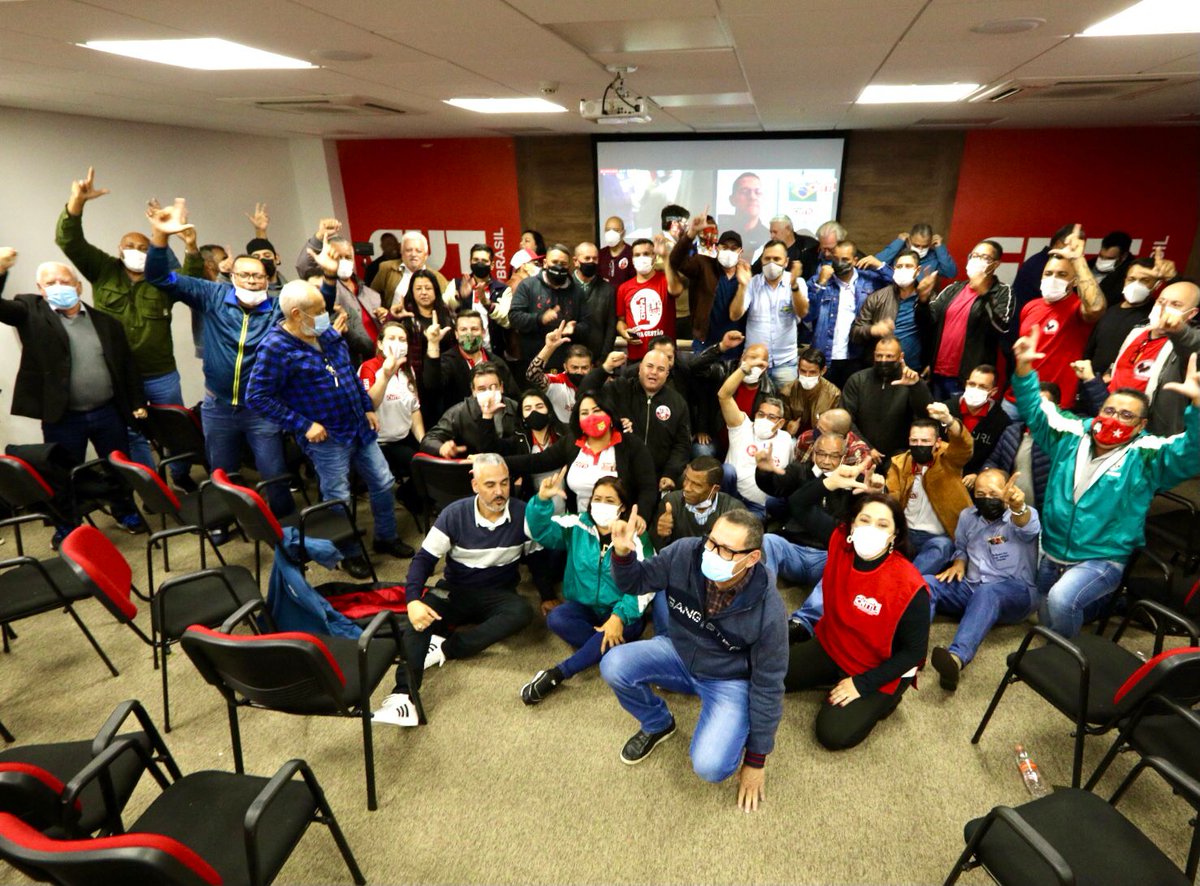CNTTLOFICIAL's tweet photo. 📢👊13 de junho entrou para história do ramo dos  transportes. 11 sindicatos de trabalhadores no estado de SP da base da CNTTL se filiaram à FTTRESP. A luta ficará ainda mais forte. @ITF_Americas
 #cnttl #Transportes #Mais13Hoje https://t.co/BicIDLjbIn