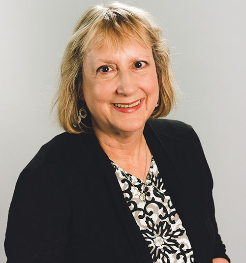 TheDSEF's tweet photo. Join us in congratulating #DSEFfellow Dr. Debra @Zahay-Blatz for being awarded tenure at @SEUxMSB, @stedwardsu! #SEUBusiness #stedwardsu https://t.co/B7hrSfPwwD