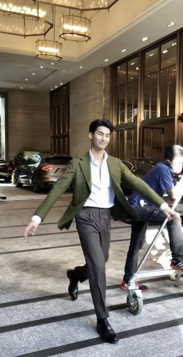 faafairr's tweet photo. เอ็นท่าเดินอาโปอะ เดินยังไงให้น่ารักมากขนาดนี้ https://t.co/UEpTv87BAq