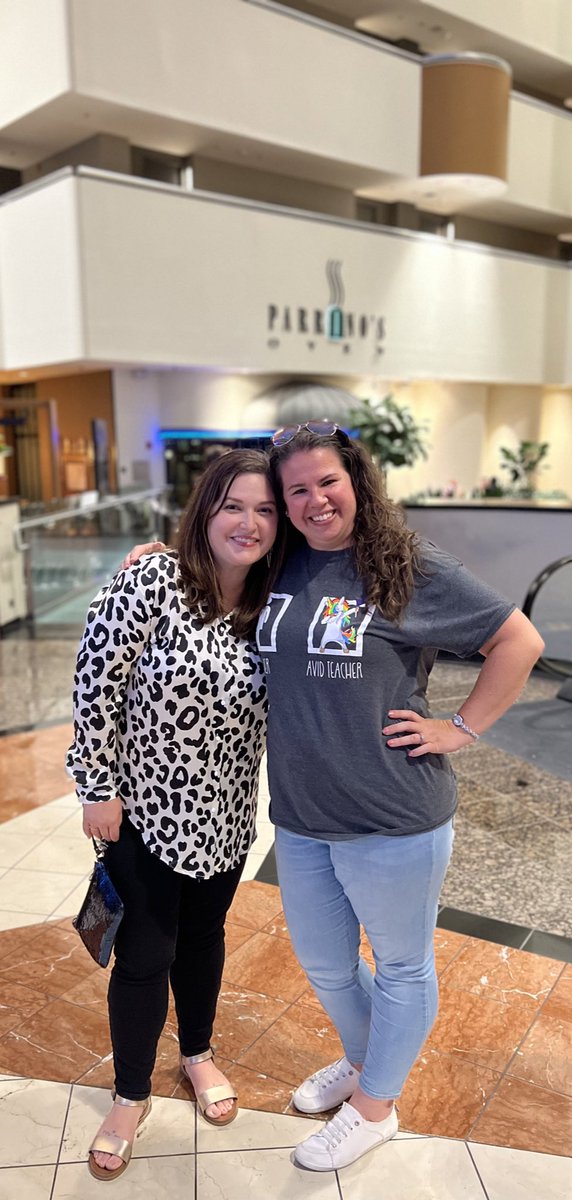 RGAPMobileLive's tweet photo. Event: 2022 #AVID SI Dallas!
Day 1: from left- Jessica Taylor (former RPHS AVID Coordinator) and Melissa Womack (current coordinator)! #ReadyForTheAVIDChallenge! @RPHS_Panthers @RP_AVID @FBISD_AVID @AVID4College @AVIDSWRegion @RTMSThundercats @BainesMiddle https://t.co/cpBj9EPRGW