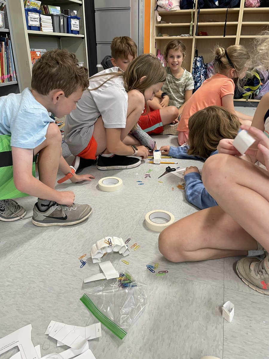 Ms. Romero's Class tweet media