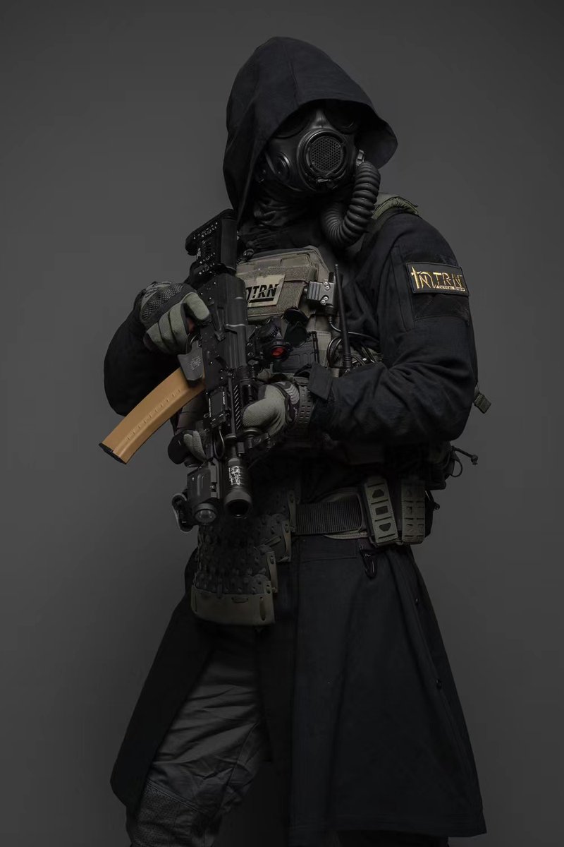 WorkerkitC's tweet photo. ⚔️戦術的なマント‼️ロングコンバットコート‼️
🔗https://t.co/B5WhJn4fMc
#Workerkit #airsoft #sabage #Tacticalgear
#platecarrier #ShoulderArmor #vambraces
#medievalarmor #knightarmor #airsoftarmor
#サバゲー装備 #サバゲー #cosplay
#サバイバルゲーム #ガチ甲冑合戦 #戦国時代 https://t.co/G8ukt77C5u