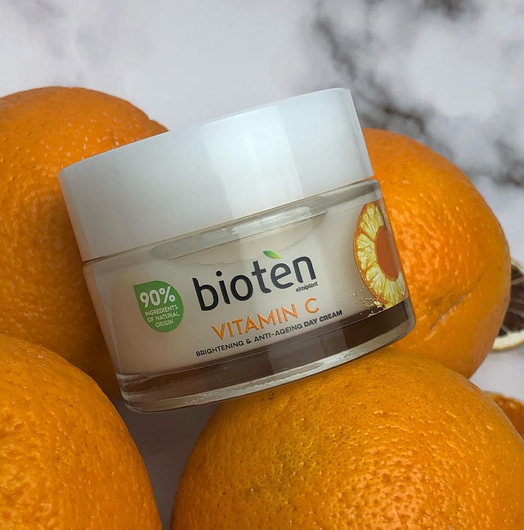 _bellaababe's tweet photo. Daily dose of vitamin C 🍊 My skin has been loving some extra hydration and protection! And because of @biotenphilippines I feel more refreshed day &amp; night ✨

#bioten #biotenph #biotenvitaminc https://t.co/BXTtEjE8cO