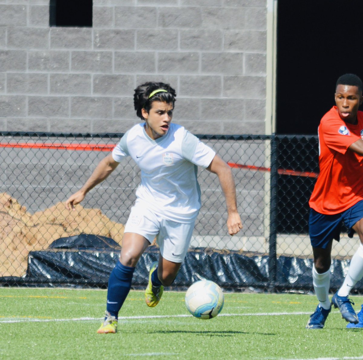 pespinoza92_CHS's tweet photo. GREAT COMPETITION THIS WEEKEND at the ODP South Sub-Regional Friendlies. Thanks to Gareth Glick, Coaches, parents and players #ODP #WEAREYOUTHSOCCER #STXODP https://t.co/010QelKwt1