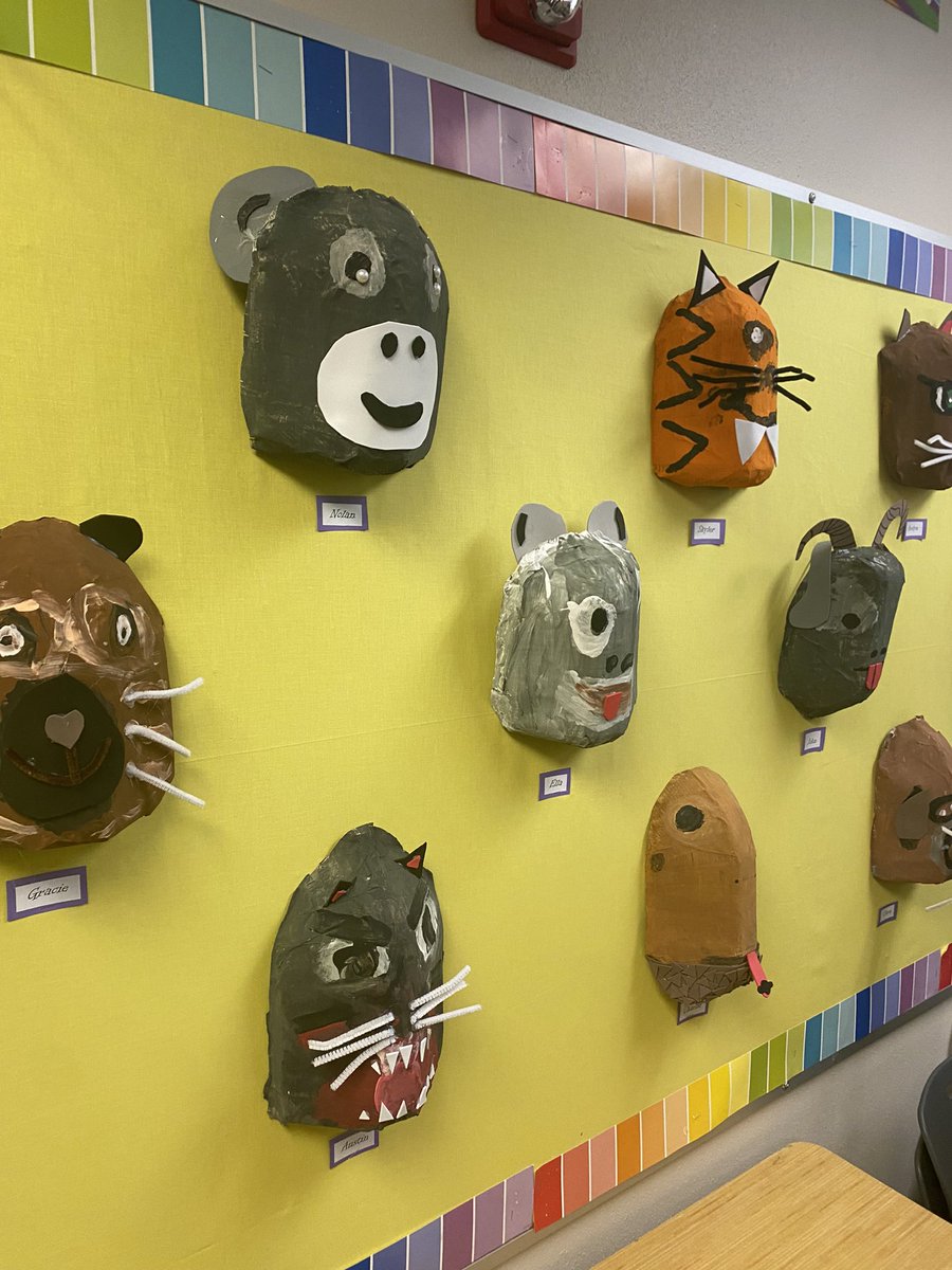 BlackLakeElem's tweet photo. Art walk in one of our 3rd grade classes… so much creativity. #BobcatPride https://t.co/m9rJU0fdjK